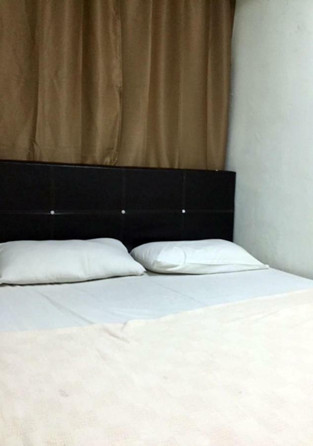 Abs Bintang Guest House Kuala Lumpur Exteriör bild